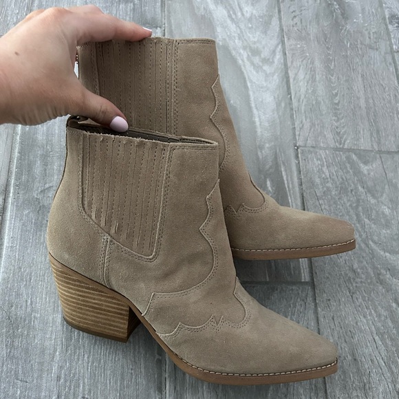 Sam Edelman Tan Suede Ankle Boots - Picture 2 of 5